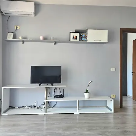 Celin Apartment Sarandë Exterior foto